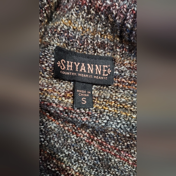 Shyanne Western Sweater Vest - Picture 7 of 7